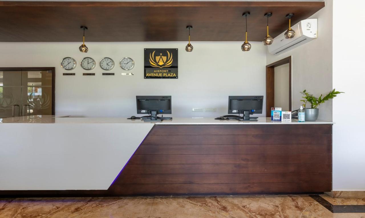 Hotel Treebo Trend Airport Avenue Plaza Cochin Airport Kochi Exterior foto