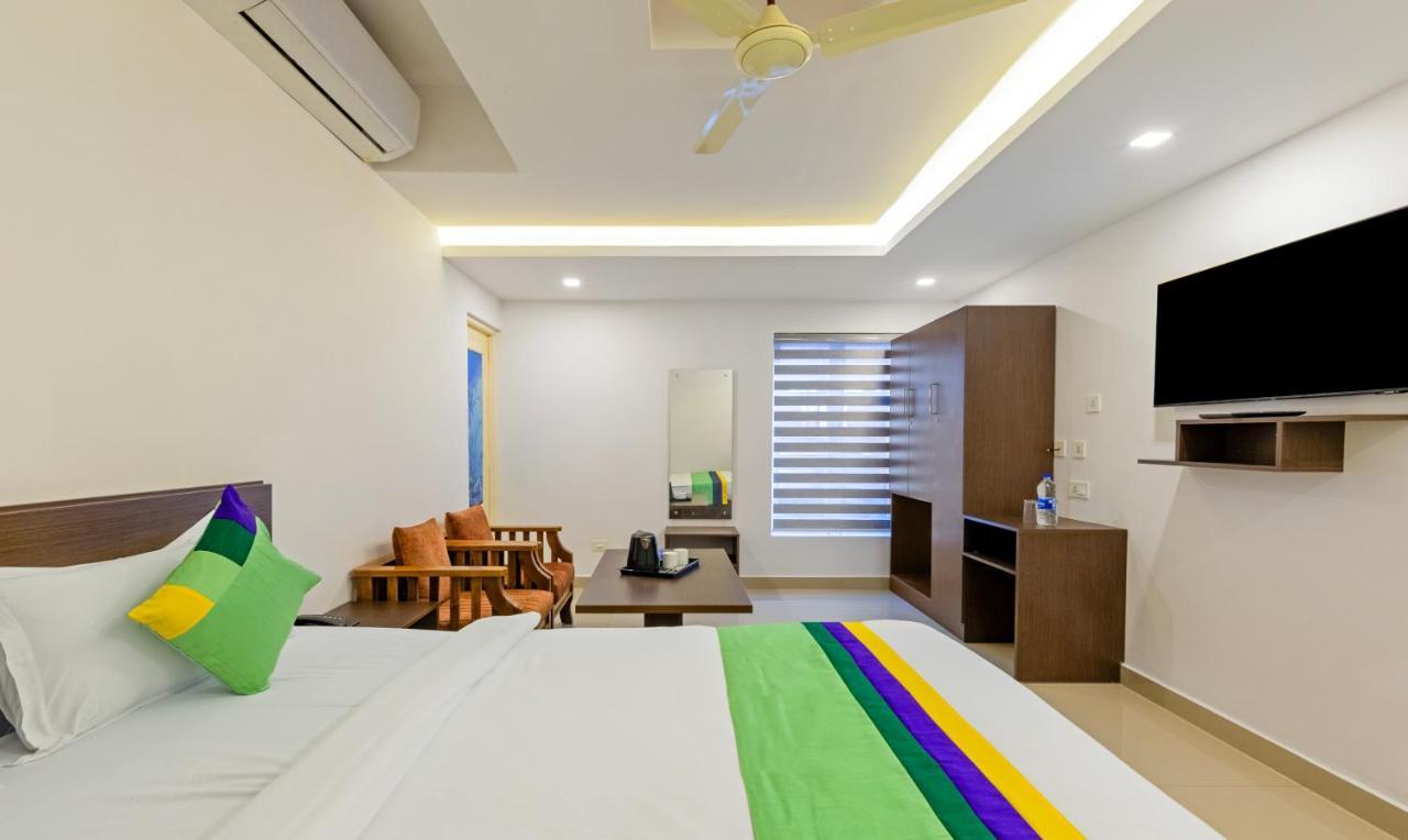Hotel Treebo Trend Airport Avenue Plaza Cochin Airport Kochi Exterior foto