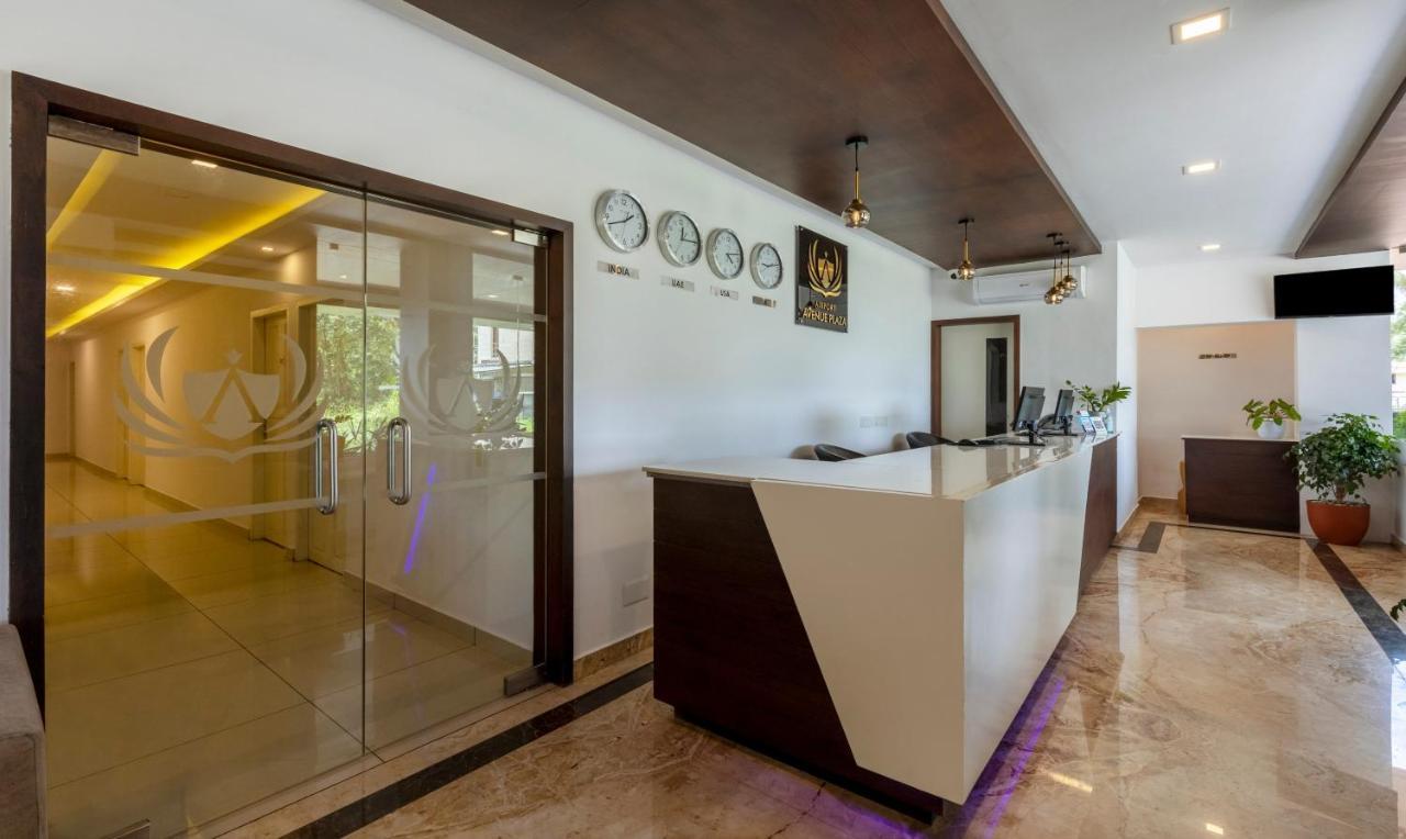 Hotel Treebo Trend Airport Avenue Plaza Cochin Airport Kochi Exterior foto