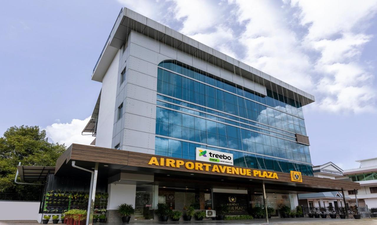 Hotel Treebo Trend Airport Avenue Plaza Cochin Airport Kochi Exterior foto